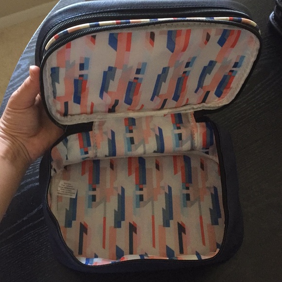 Yumi Kim Make-Up Train Case - Picture 3 of 5